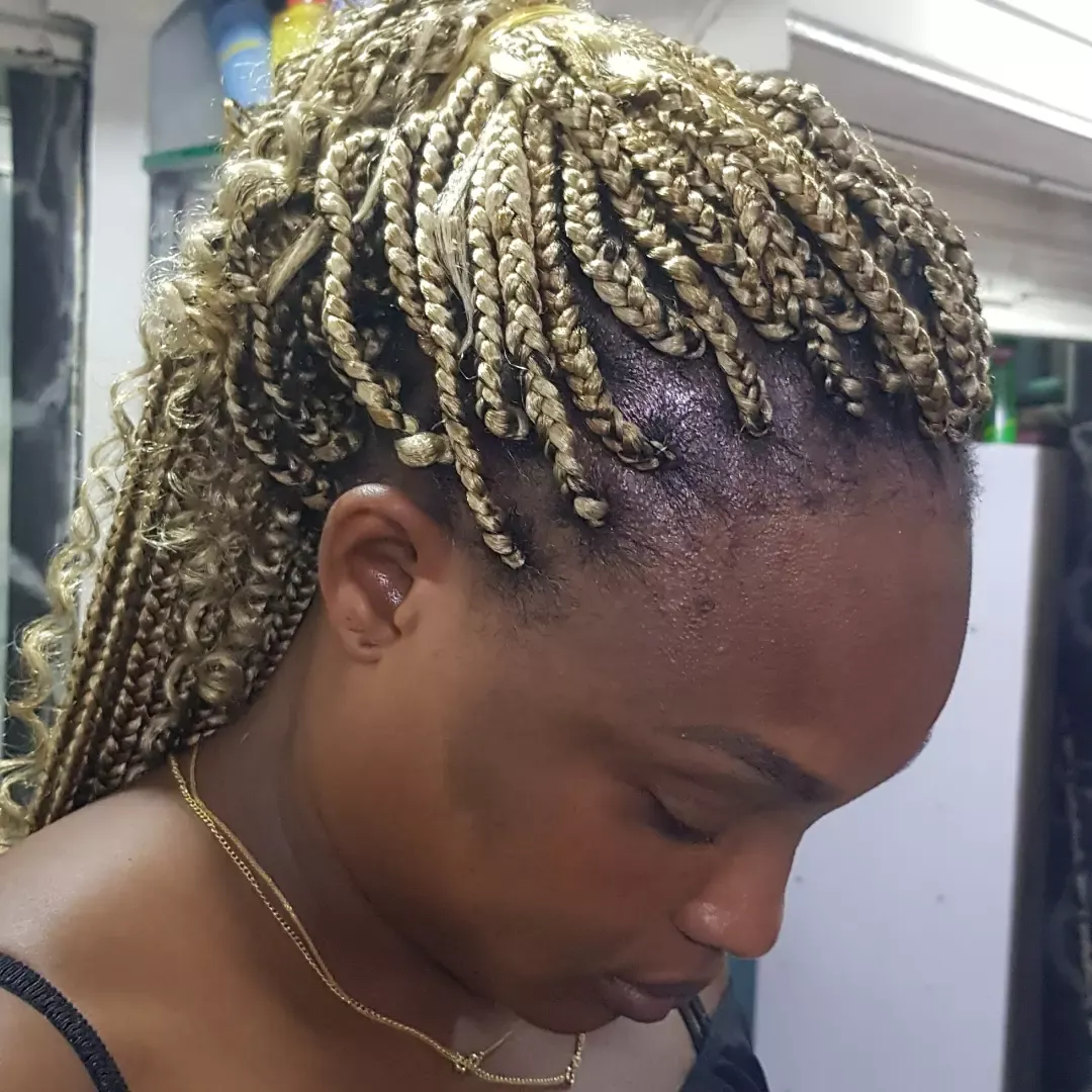 Signature Dazzle Look